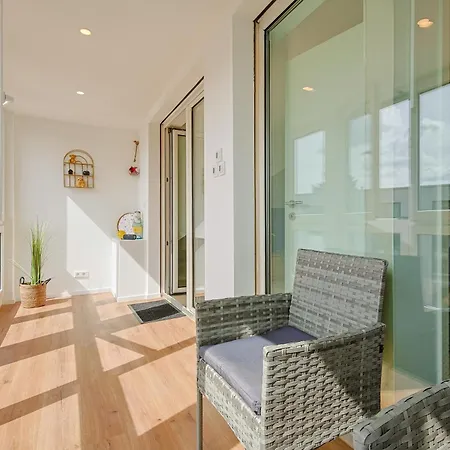 Immo-vision - Comfort Living Apartments, 8 Schlafzimmer * לברקוסן