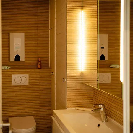 Immo-vision - Comfort Living Apartments, 8 Schlafzimmer