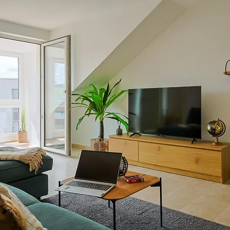 Immo-vision - Comfort Living Apartments, 8 Schlafzimmer *