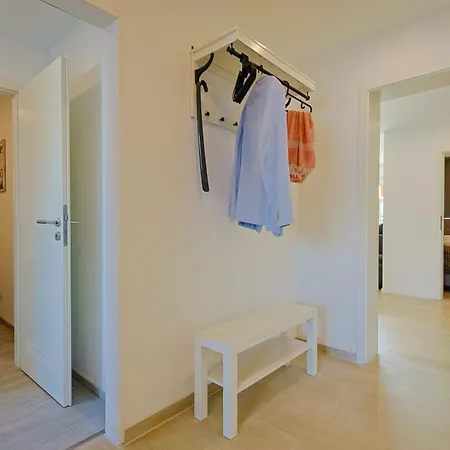 Immo-vision - Comfort Living Apartments, 8 Schlafzimmer דירה